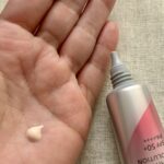 アスタリフトを手に出したときの色味