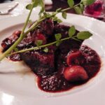 牛頬肉の赤ワイン煮のイメージ画像